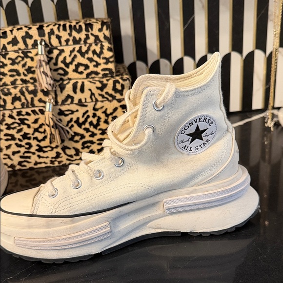 Converse Off-White High-Top Sneakers - Picture 4 of 6